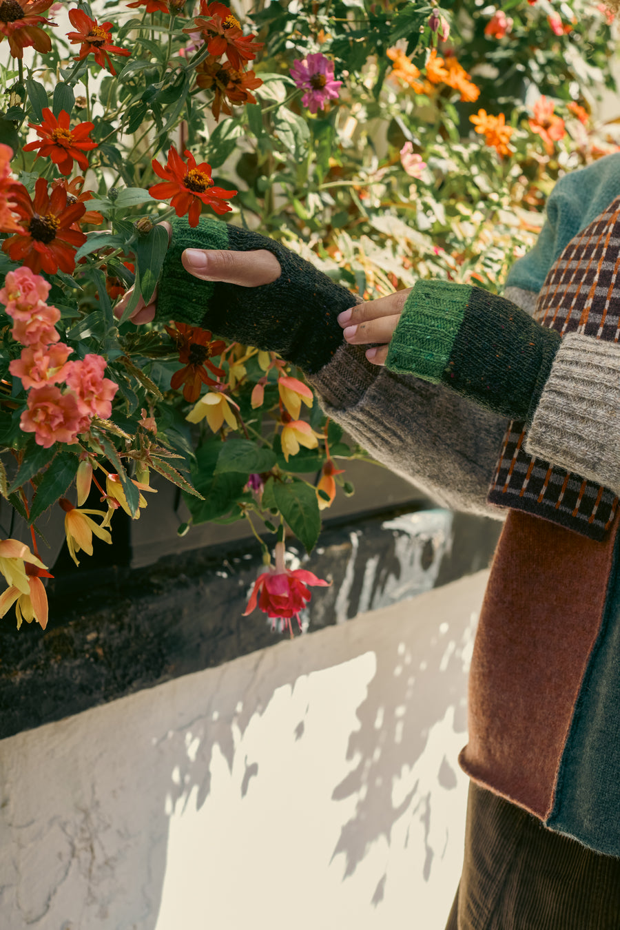 Donegal Wool Wrist Warmers | Dark Speckle Green 